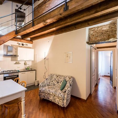 Wonderful Two Floors Apartment Milan Bagian luar foto